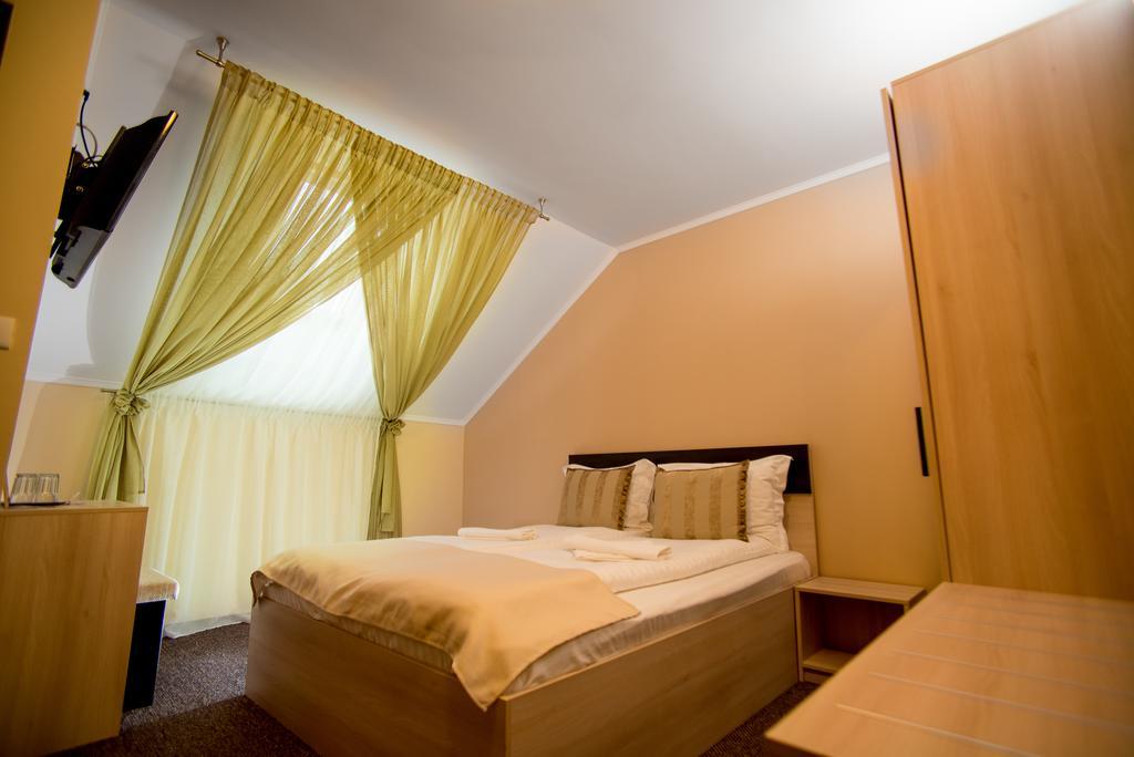 Pensiunea Sangria Arad Room photo