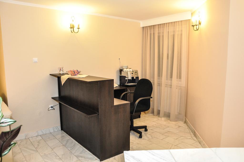 Pensiunea Sangria Arad Exterior photo
