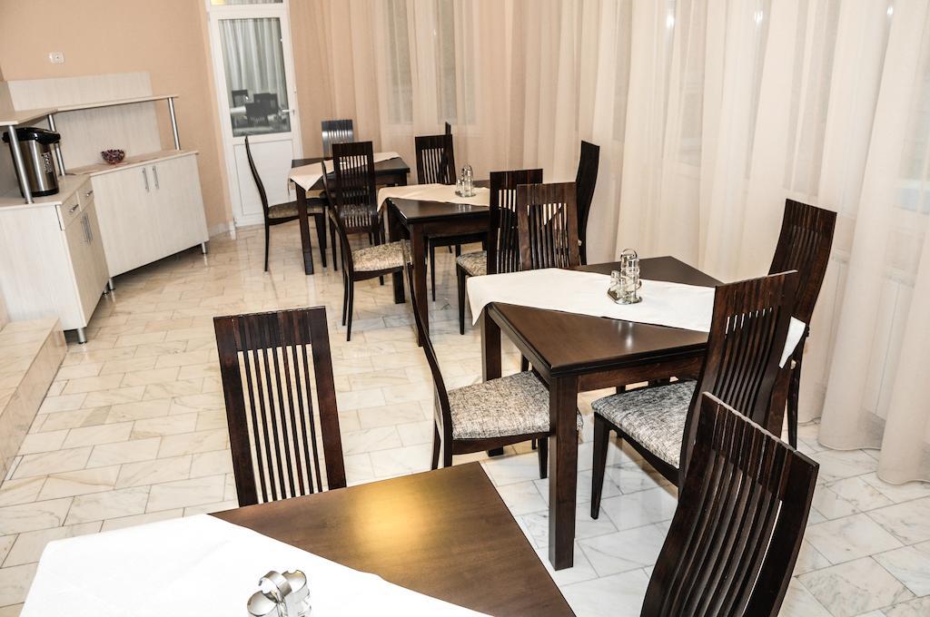 Pensiunea Sangria Arad Exterior photo