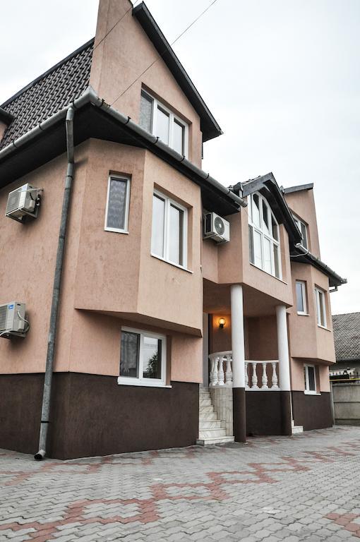Pensiunea Sangria Arad Exterior photo